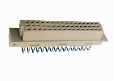 Pin femminile 48P 500V AC/Minute del connettore 3X16 dell'intestazione di BACCANO 41612 tripli di fila