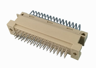 Tre tipo ad angolo retto intestazione del connettore maschio di BACCANO 41612 di fila di Pin di 3x16 a prova di fuoco