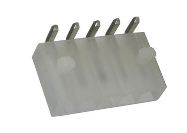 Cavo femminile ad angolo retto dell'alloggio dell'intestazione del wafer dell'UL 94V 0 per imbarcarsi su connettore
