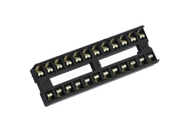 Incavo diritto 2.54mm del circuito integrato del foro quadrato 24 connettori di Pin