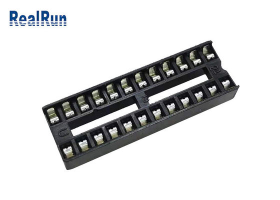Fori quadrati PBT UL94V-0 dell'intestazione del connettore 24P dell'incavo di 1000VAC 2.54mm IC