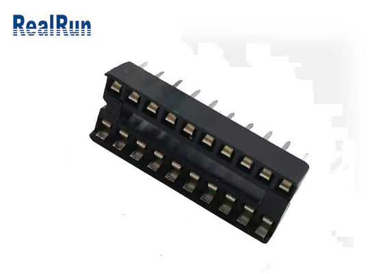 fila di 7.62mm che spazia il connettore di carta 1000VAC 14 Pin Header Connector 2.54mm IC